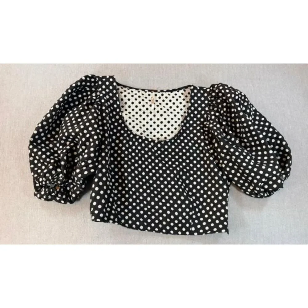 Free People Polka Dot Puff Sleeve Crop Top Blouse Black White Size 6